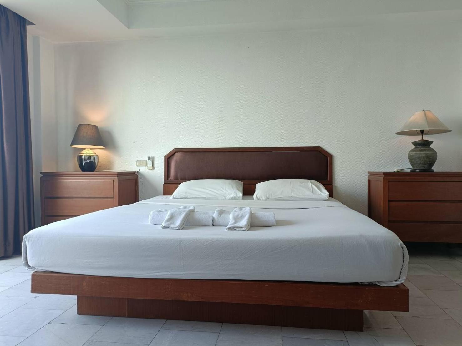 The Monaco Residence Pattaya Exterior photo